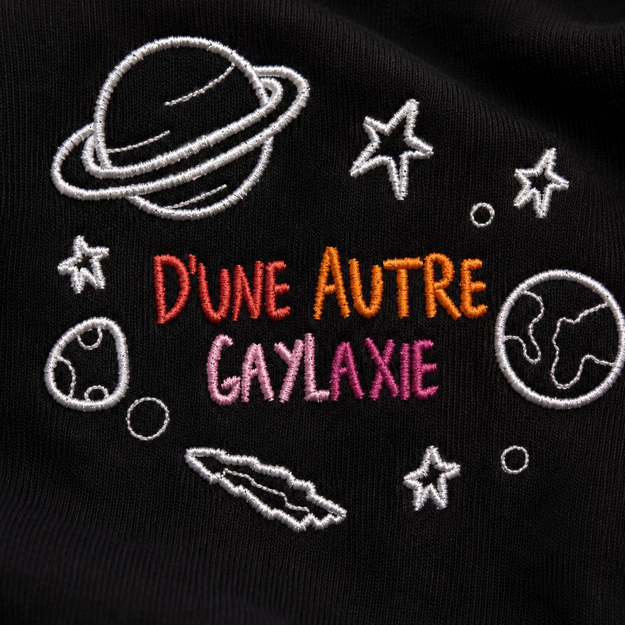 Teesh D’une Autre Gay-laxie
