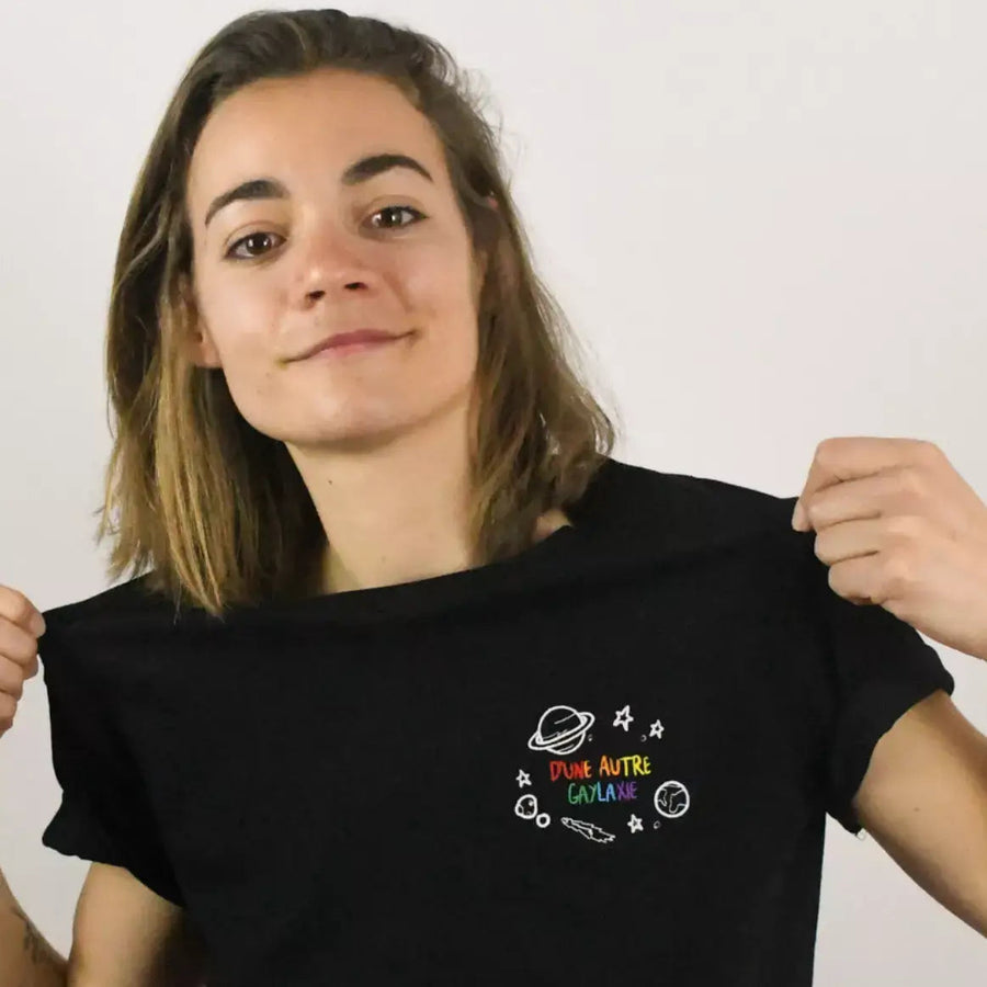 Teesh D’une Autre Gay-laxie